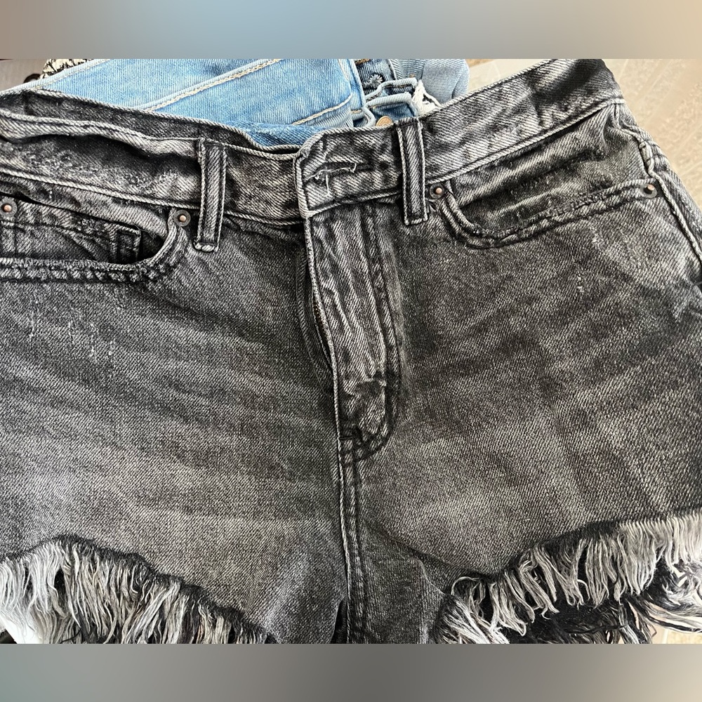 Urban Outfitters BDG High-Rise Cheeky Distressed Black Jean Shorts, Size 25 EUC